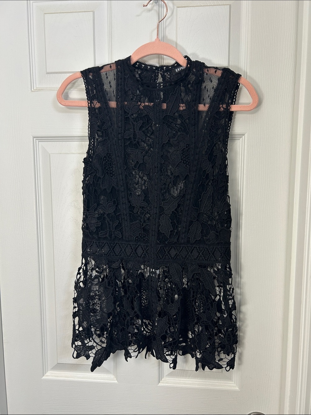 Express Black Lace Sleeveless Sheer Side Zip Keyhole back Peplum Top